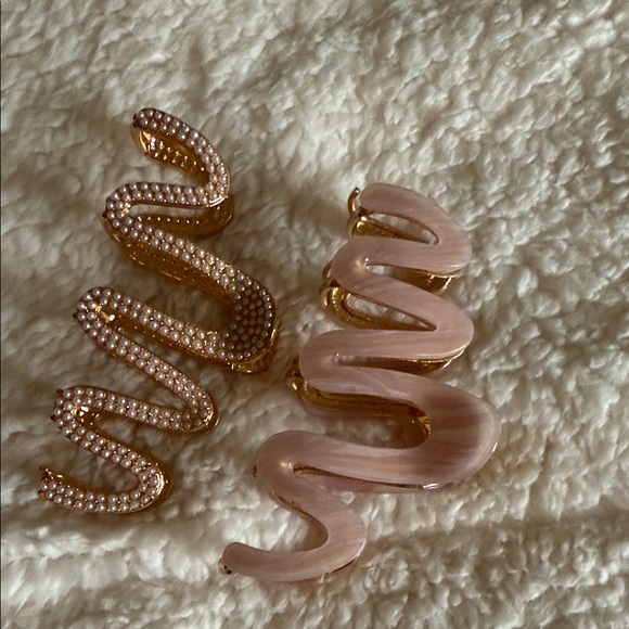 T.J.Maxx Pink and Gold Hair Clips Set - Picture 4 of 4